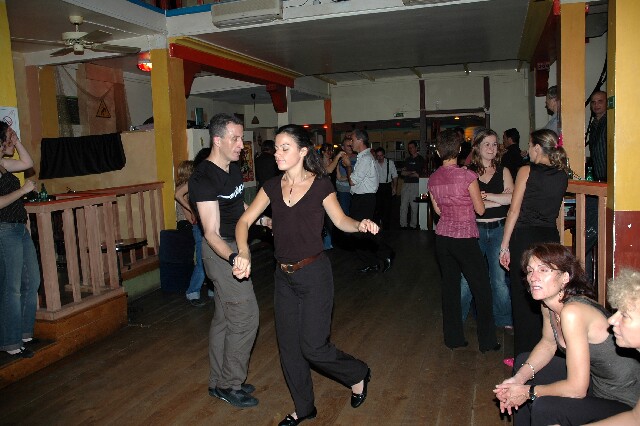 min 2006 10 03 latino 093